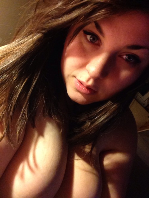 meggoboner:  idk how much I like the ass pic….meh…… 