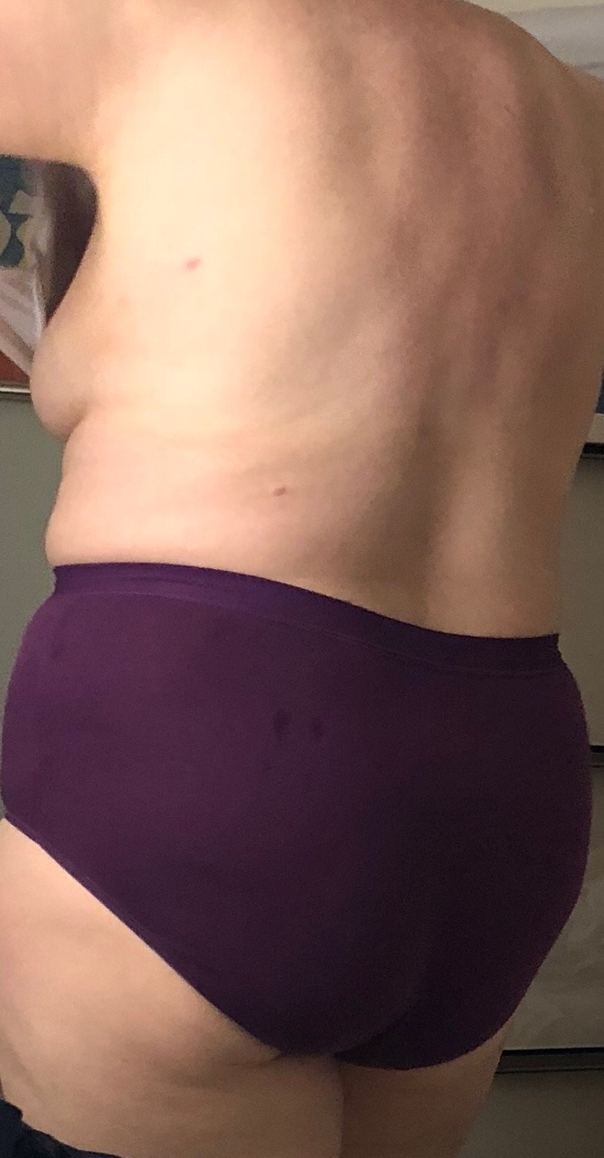sexy older mom 