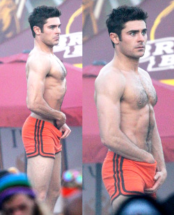 poisonparadise:  Zac Efron’s ‘Neighbors 2’ Striptease Has Him Feeling Cocky 