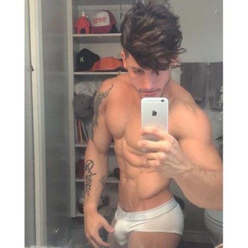 MORENO 💎