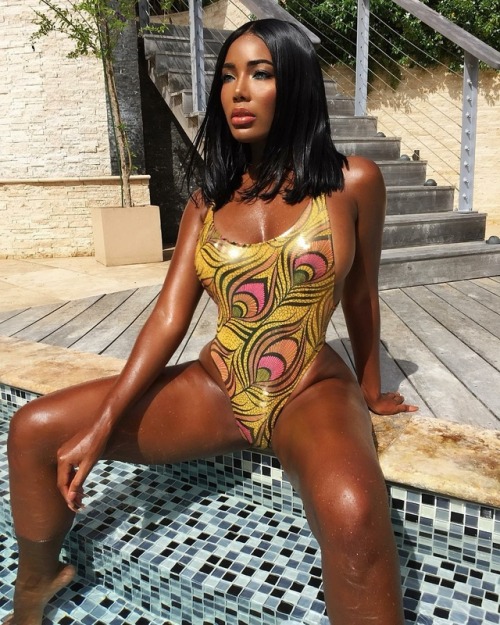 blackgrlsaremagic:  @monifajansen