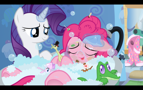Hello again, fellow ponelikers. Did you perhaps swing on by today to share a special, super sweet moment between a couple of super cute pones? No? Well, shit, cause that’s what I’ve brought for ya’ll today. Oh! And a backstory, too,