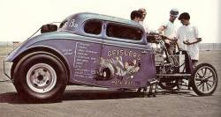 morbidrodz:Click for more vintage cars, hot rods, and kustoms