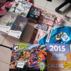 starexorcist:  My stuff came in yaaaay. WEEB HAUL