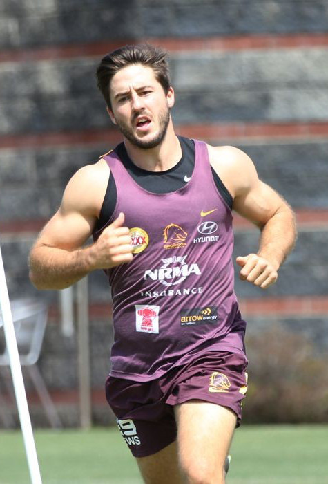 tradiewatch:  More of footy player Ben Hunt