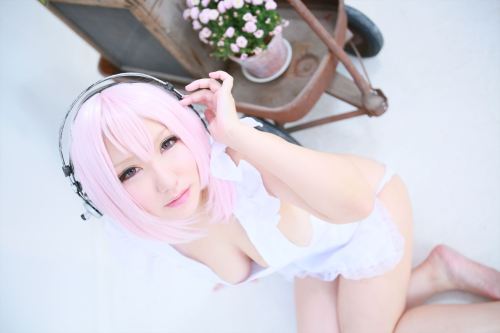 Super Sonico - Super Sonico [Apron] (Saku) 1-3