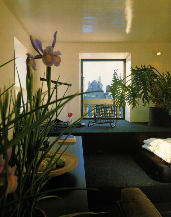 supremeinteriors:Architect Robert Bray’s NYC ApartmentINTERIOR VIEWS | Erica Brown