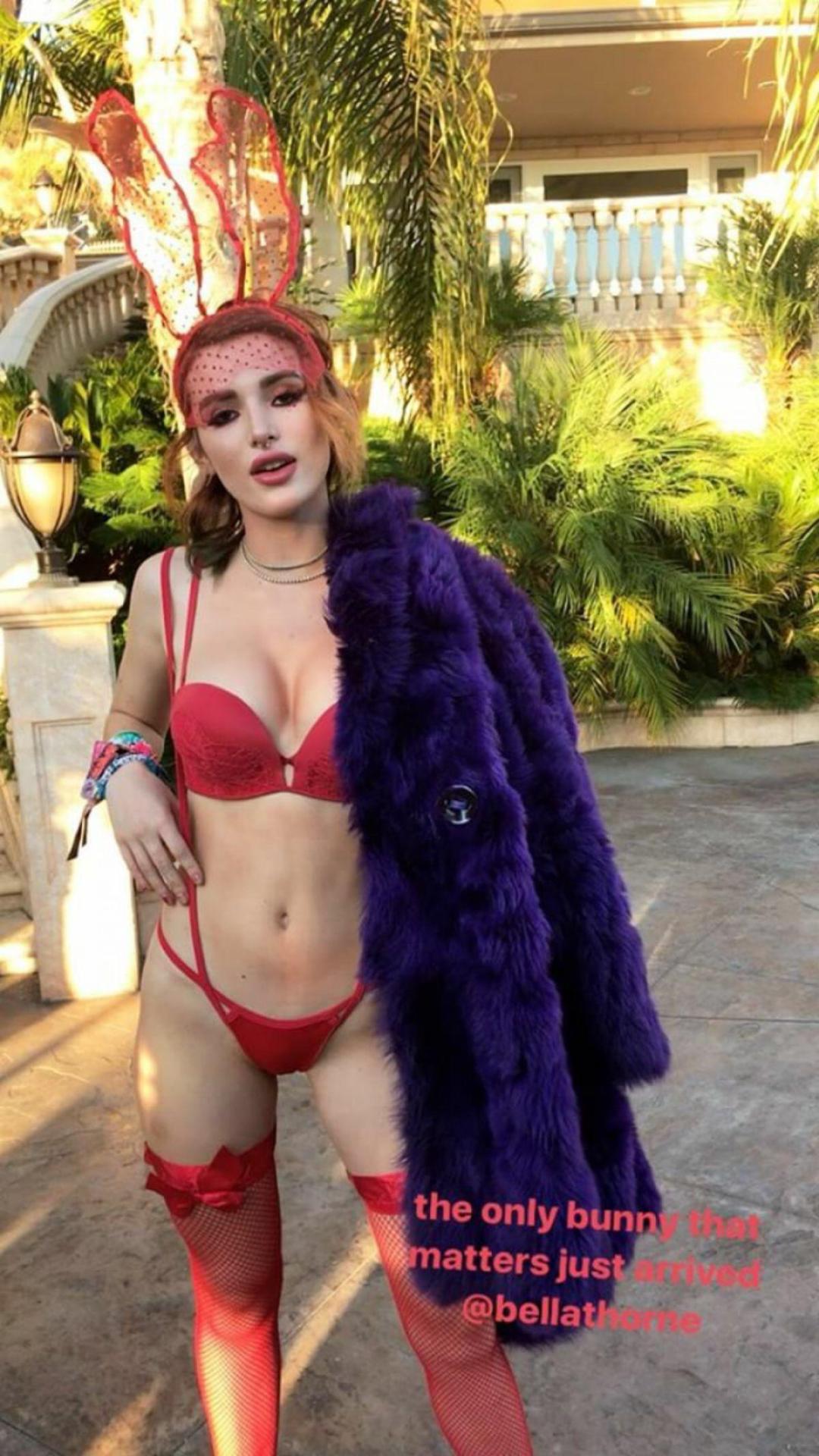 BELLA THORNE - Page 2 Tumblr_py340dRzYI1yn3oz2o1_1280