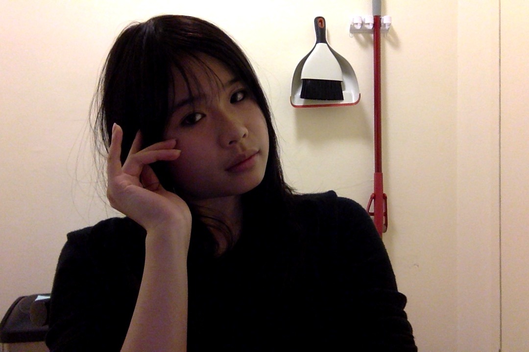 minyeo:  i look like krystal!!!! Nice 