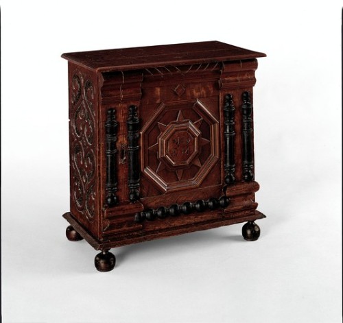 met-american-decor: Cabinet, American Decorative ArtsGift of Mrs. Russell Sage, 1909 Metropolitan Mu