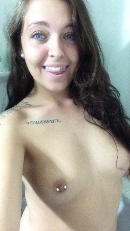 onesubsjourney:  onesubsdaddy:  Here’s my Sunday contribute. Hope you & everyone enjoys! :) Anon please, keep everyone guessing ;)  Very nice contribution! I’m sure everyone will enjoy as much as I do ;)  I 💜 her! 😘😘