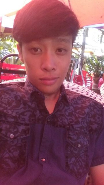saysttomakemehorny: beastboyvn: dái to Lại cu ngắn tiếp nà dái không chỉ to mà còn khá là săn