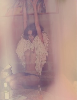 NICOLE TRUNFIO PHOTOGRAPHED BY GUY AROCH