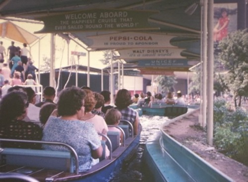 epcotexplorer:Great shot of the “Seven Seas Seaway” (The flume had a name!) at the 1964 New York Wor