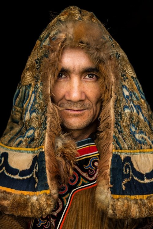 sartorialadventure:Portraits of the people of Siberia by Alexander Khimushin1. Buyat girl, Buryatia 