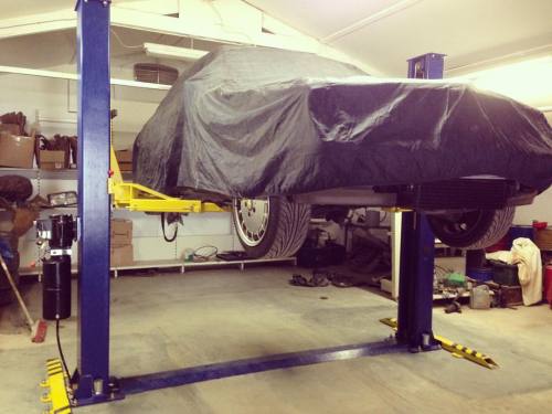 Ramp it up #RetrowerX #workshop #garage #2postramp #projectcar #190 #superturbodiesel #retro