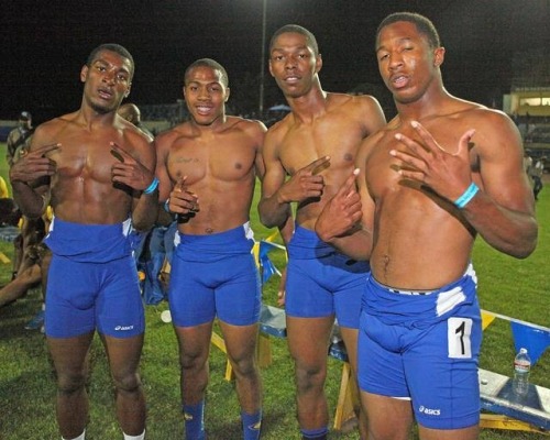 phatbootyprince:  tpa1226:  I love this sport…      (via TumbleOn)