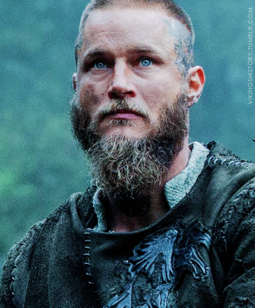 vikingshistory:  Thank you Travis Fimmel.