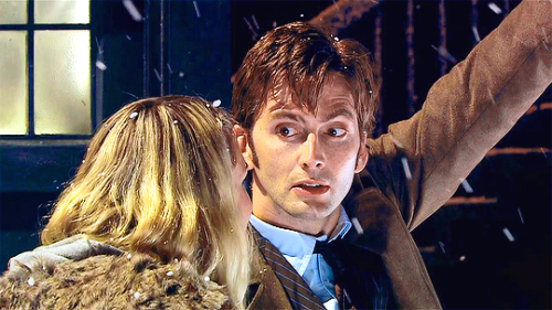 lauraxxtennant: badwolfrun: (4-5/?) Not So Random Doctor Who Caps #how many kids do you think he had