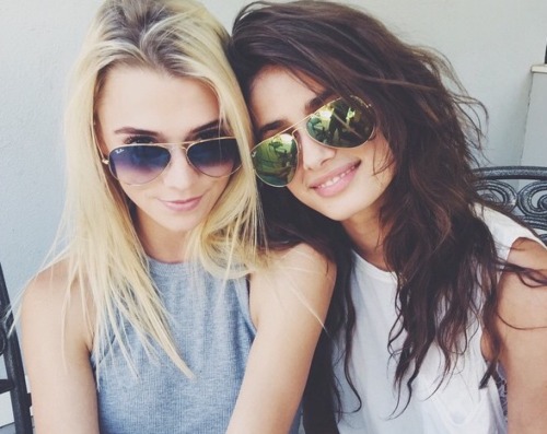vicsecretmodels:  Taylor Hill and Raina Lawson 