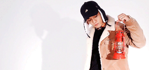 holding for chen: day [106/546]EXO’s CHEN for Hat’s On, Fall/Winter 2016