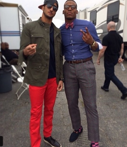 lovethose49ers:  Each rockin their own styles. 