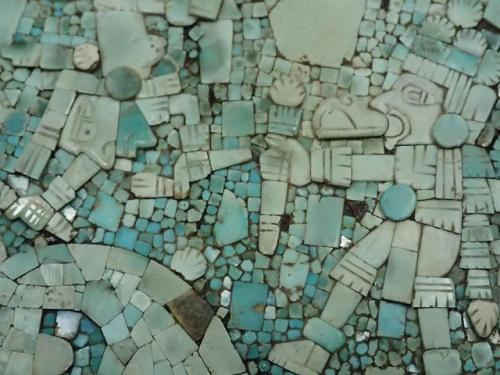 historyarchaeologyartefacts:Closeup of tesserae on a Mixteca-style turquoise mosaic shield, 15th to 