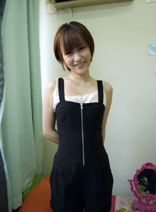 koreanamateurpages:  For more pics please visit http://koreanamateurpages.tumblr.com 