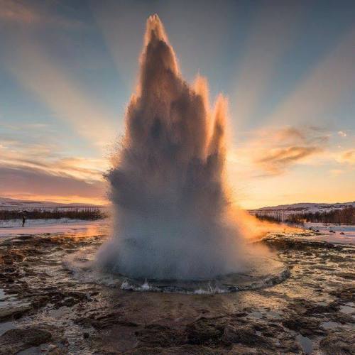 Strokkur Along with the eponymous Geysir, this fountain of volcanically heated water that spouts up 