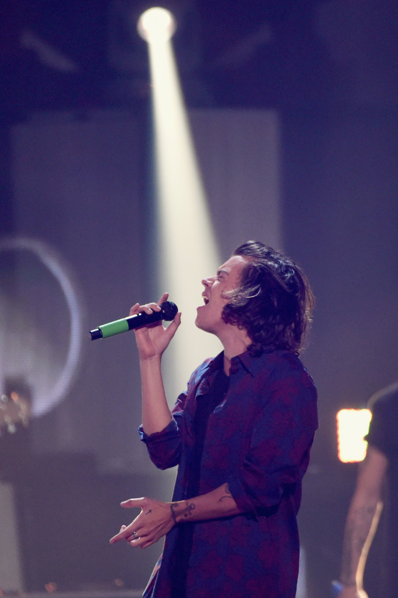 direct-news:  HQ’s - One Direction performs onstage during the 2014 iHeartRadio