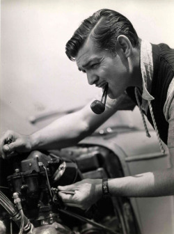 a-life-of-charm-and-grace:  Clark Gable