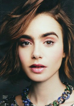 youngbreakoutactresses:  Lily Collins