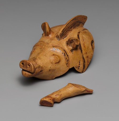 ancientanimalart:Terracotta vase in the shape of a boar (via The Met)ca. 570–560 BCEGreek, Boeotian