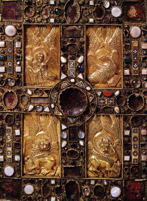 vraieronique:  Book Cover by Roger of Helmarshausen, ca.1100-10.