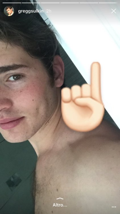 Sex lifewithhunks:  breakfastdick:  Gregg Sulkin pictures