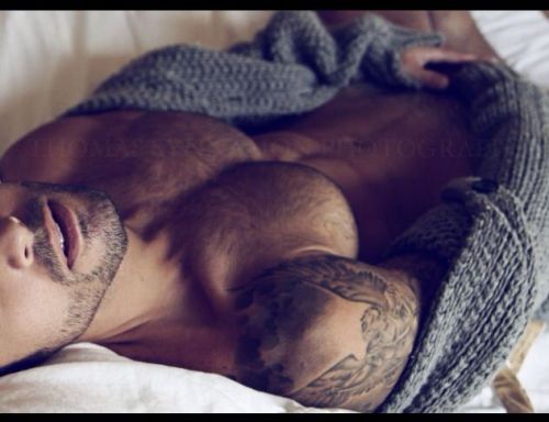 ileatherandlace:  Diego Arnary by Thomas Synnamon ♥ Follow us: www.ileatherandlace.tumblr.com 