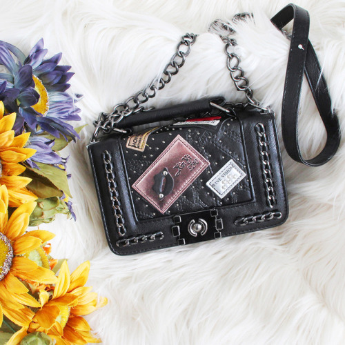 Patch Decorated Chain Crossbody Bag
