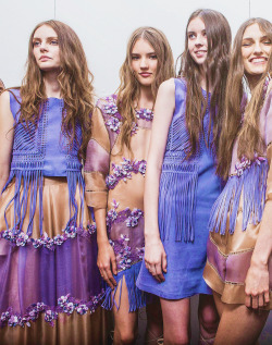 fuckyeahfashioncouture:  Backstage Alberta Ferretti Spring-Summer 2015 