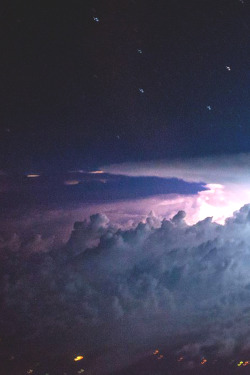 infamousgod:   Redeye Big Dipper over Texas by arren Bower 