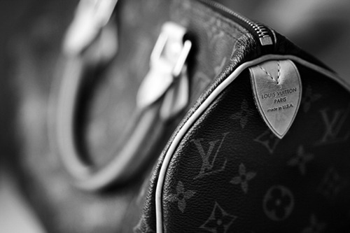 classique-des-hommes:  Louis Vuitton - Paris 