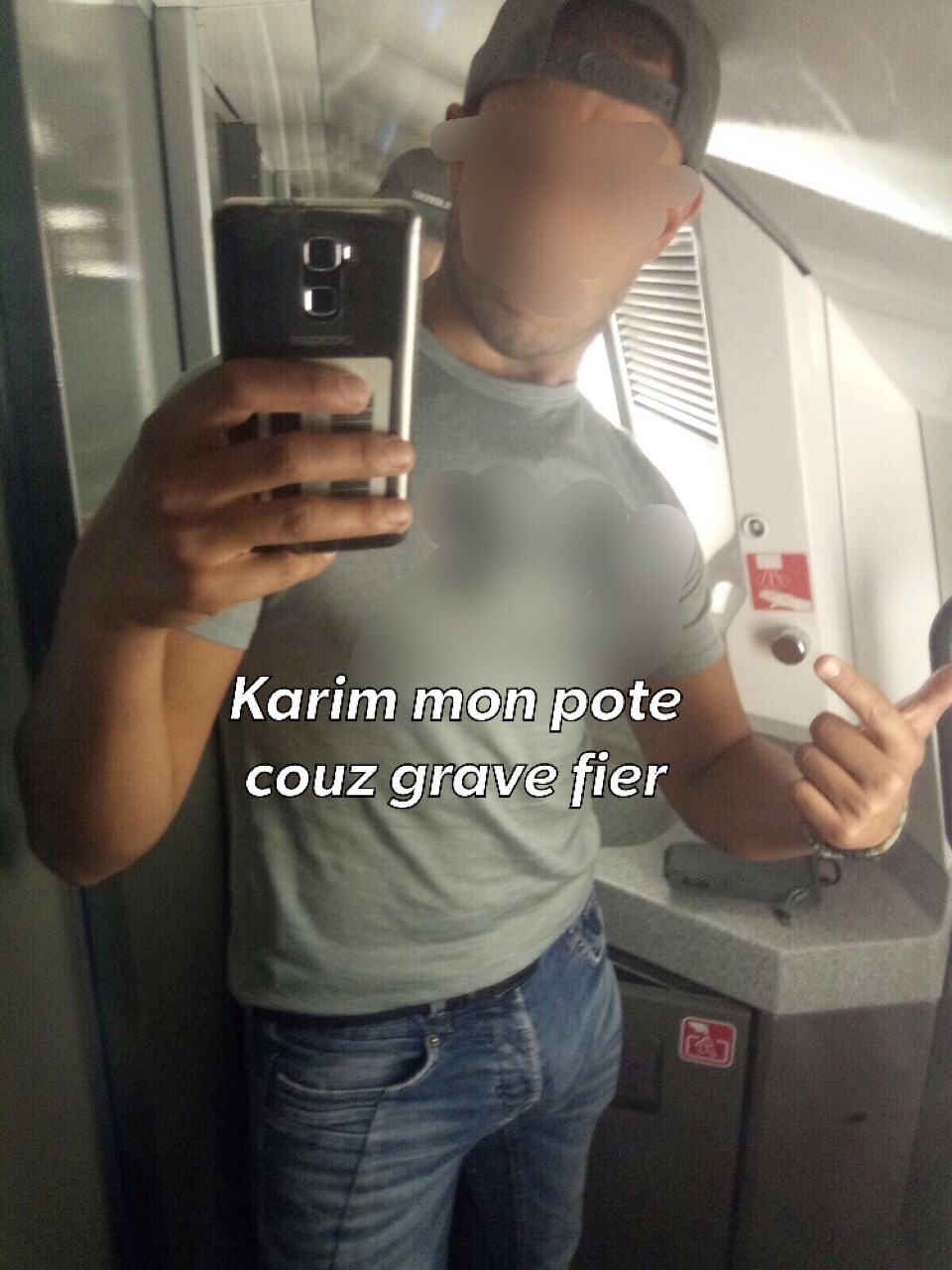 grosselope69:  scredvirilpaname: Hey batar, likes et partages s'tu veux mater mon