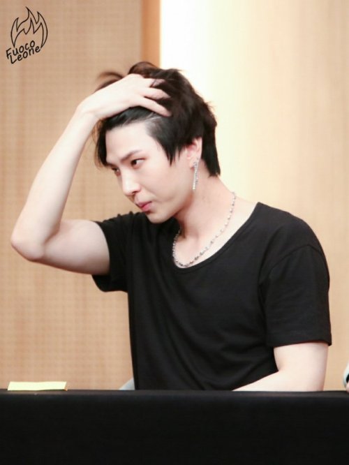 prince-taekwoon:do not edit | © Fuoco Leone