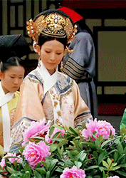 guzhuangheaven:Legend of Zhen Huan costumes: 13/?