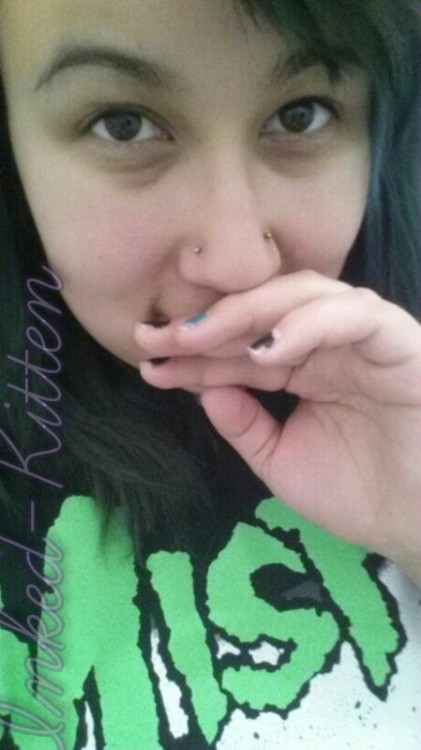 inked-kitten:  Hereeee kitty kitty.