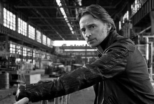 thesassywallflower: Robert Carlyle Photographed by Philip Volkers