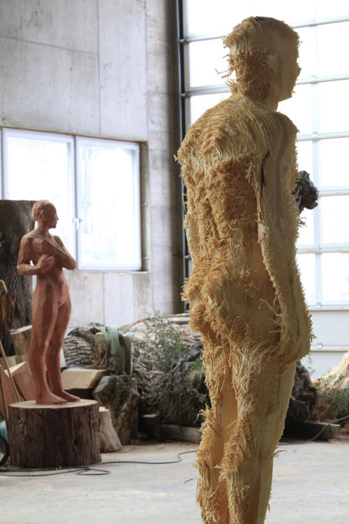 mandalsanat: Aron Demetz