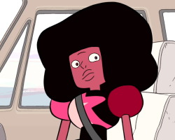 Princesssilverglow:  Oooh Garnets!!! Where Did These Come From? :D  She Looks Even