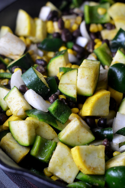 foodffs:  EASY VEGETABLE ENCHILADA SKILLETReally porn pictures