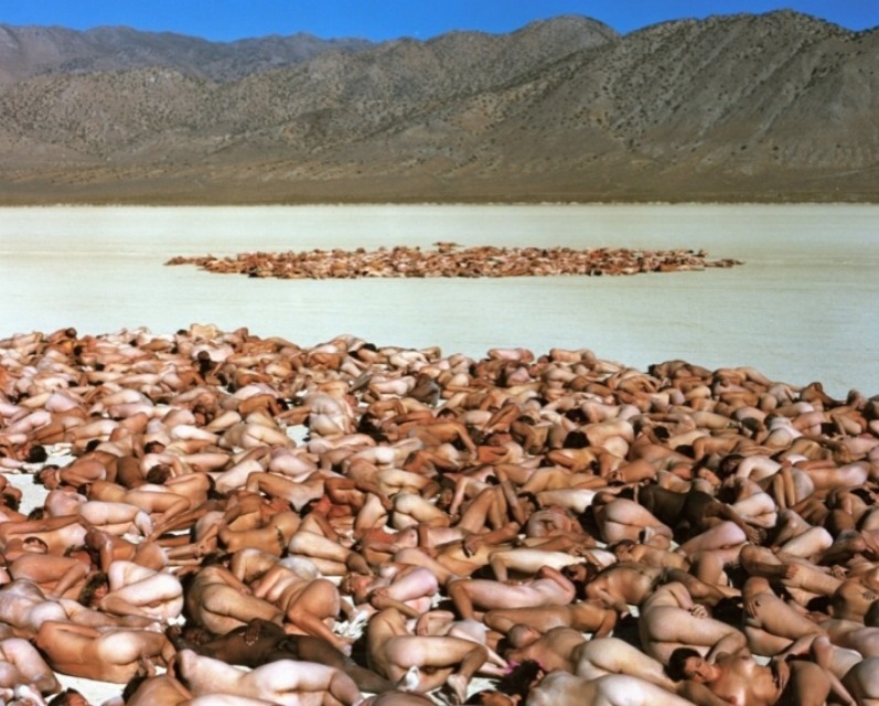 aizea:  Spencer Tunick Krystl 2, 1999  c-print mounted between plexi, 71 x 89.5