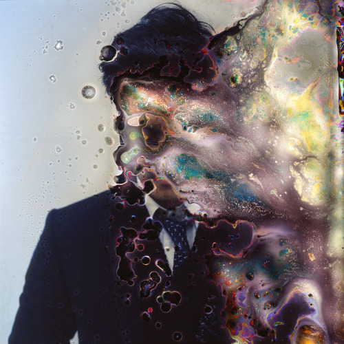 myampgoesto11:Seung-Hwan Oh | On TumblrSeung-Hwan Oh works and lives in Seoul, where he was born and